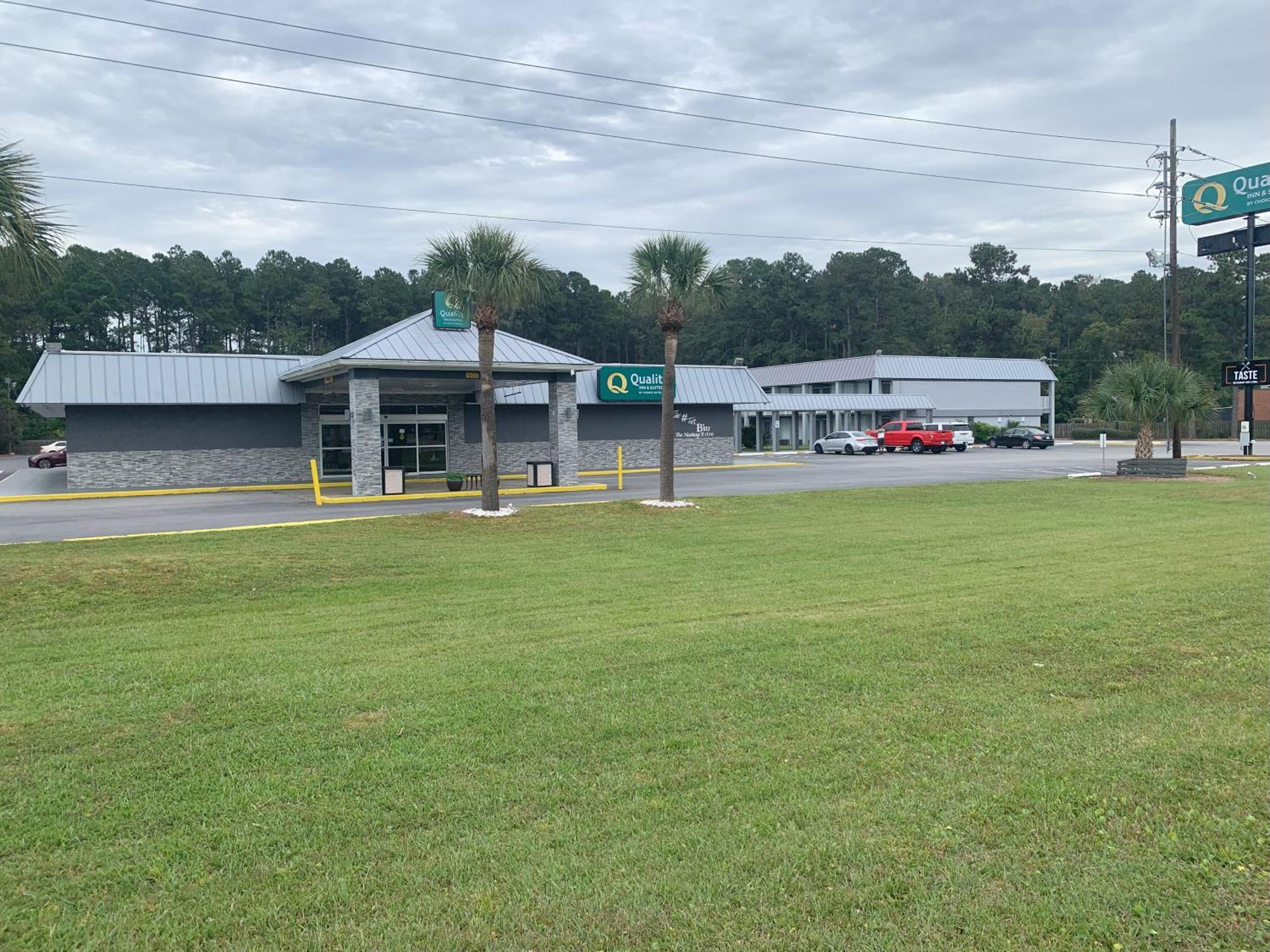 Quality Inn & Suites Hardeeville - Savannah North Exterior foto